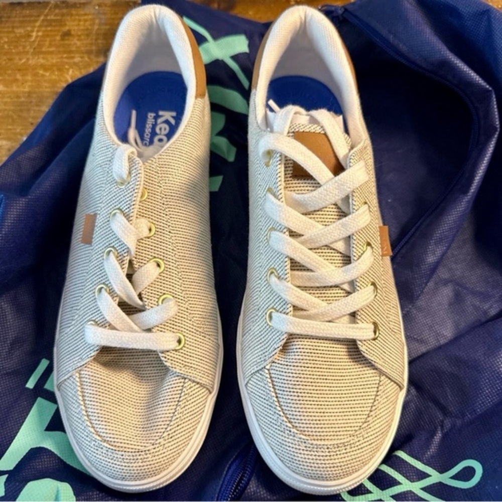 Women’s keds 6.5 NwT cream